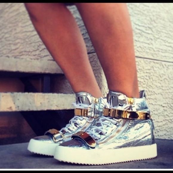 Giuseppe Zanotti Shoes - Giuseppe Metallic high top sneakers